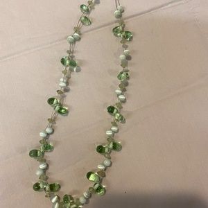 GREEN BEADED NECKLACE